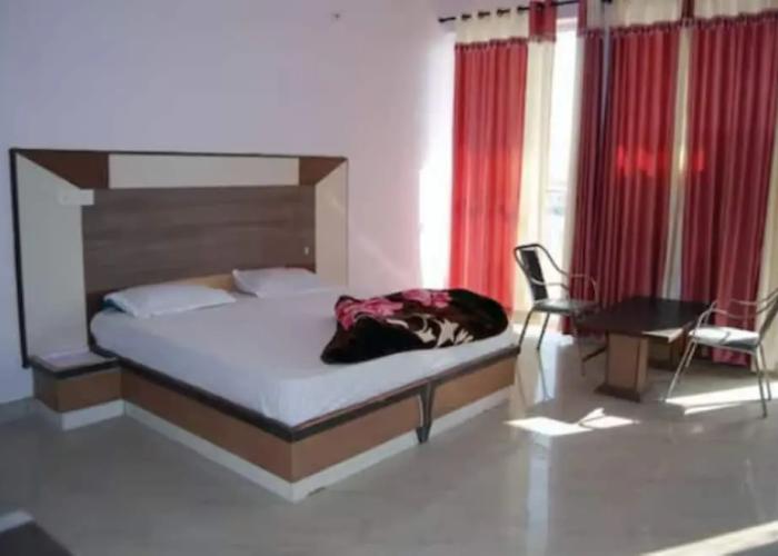 Hotel Jhansla By GRB