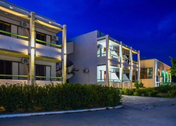 Chrysoula Hotel & Apartments