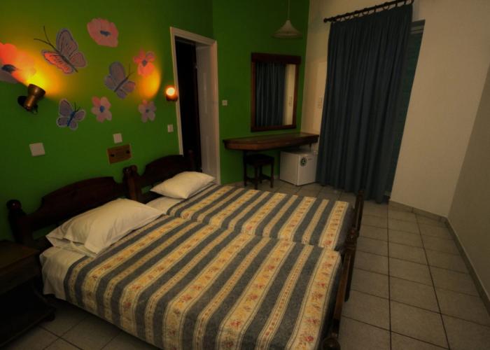 Zeus Hotel