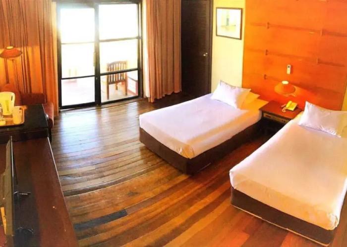 Sutra Beach Resort