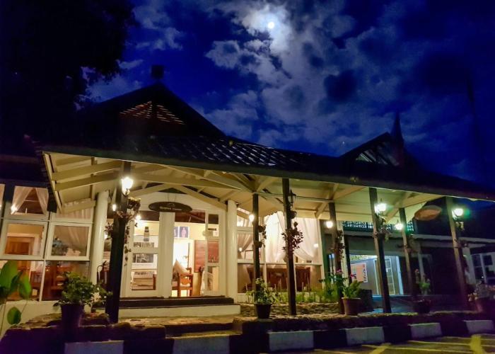 Sutera Sanctuary Lodges at Poring Hot Springs