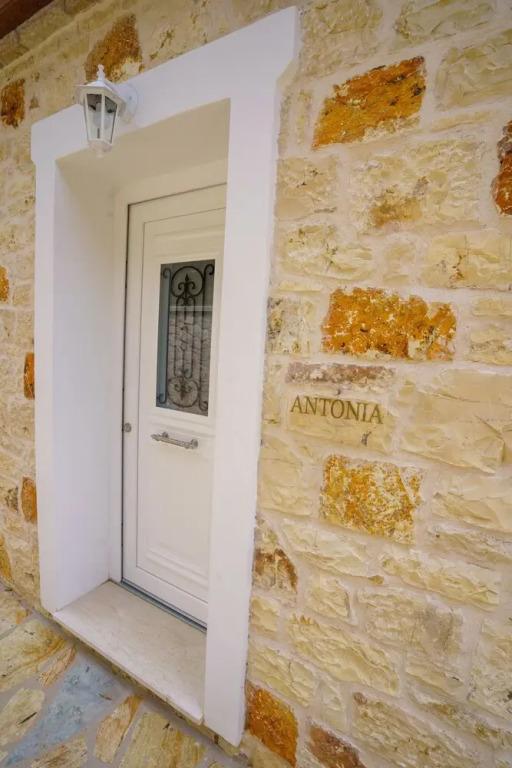 Astrali Stone Villas