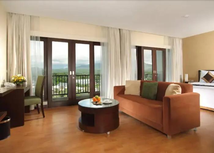 Sutanraja Hotel, Convention & Recreation