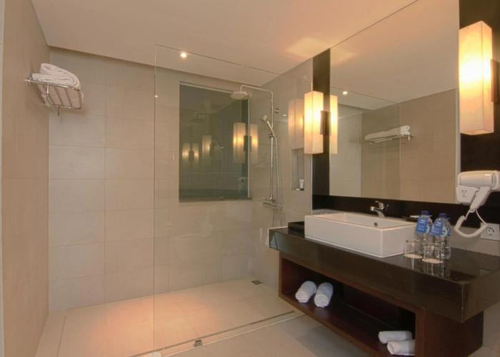 Grand Luley Manado