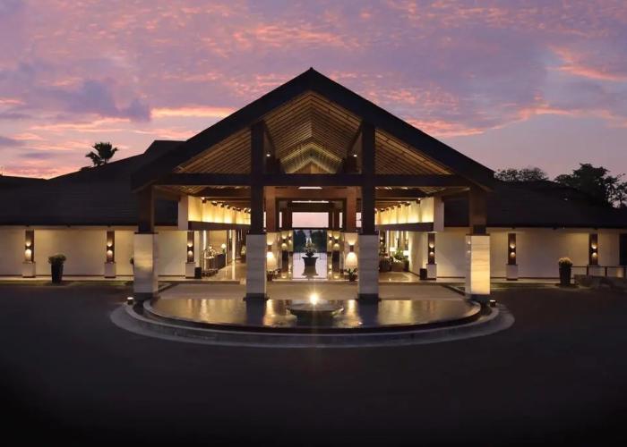 Grand Luley Resort & Dive