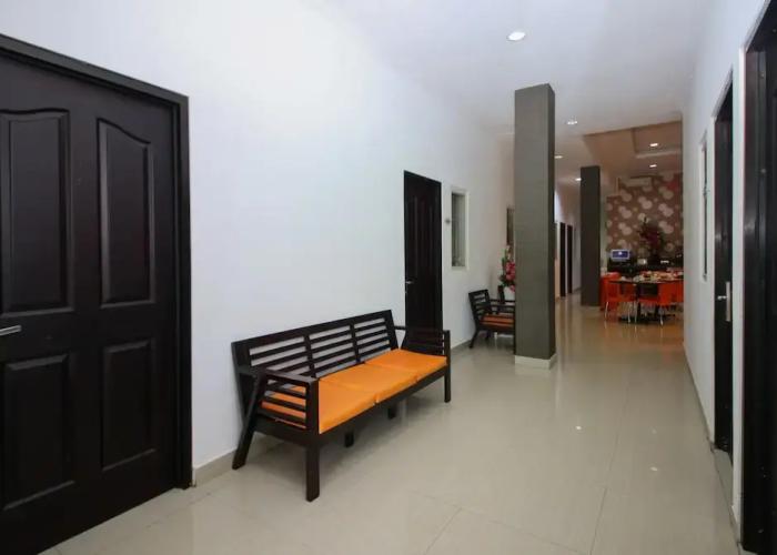 Airy Mapanget AA Maramis Manado