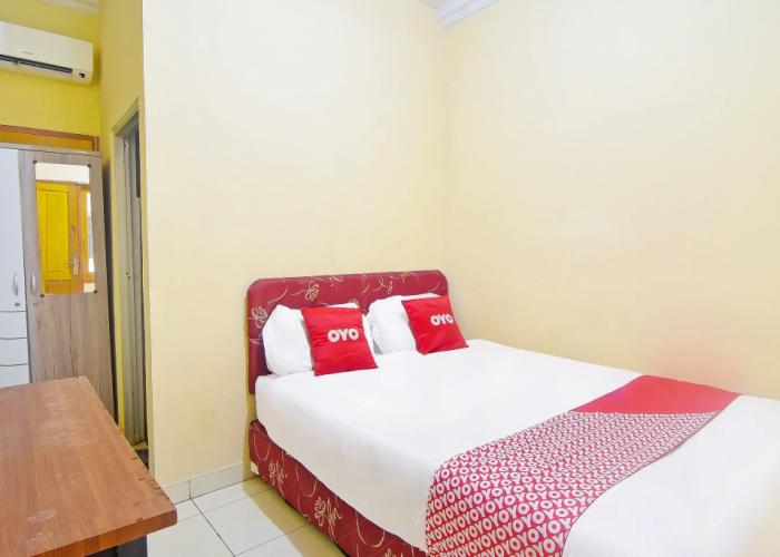 OYO 90463 A2b Guesthouse