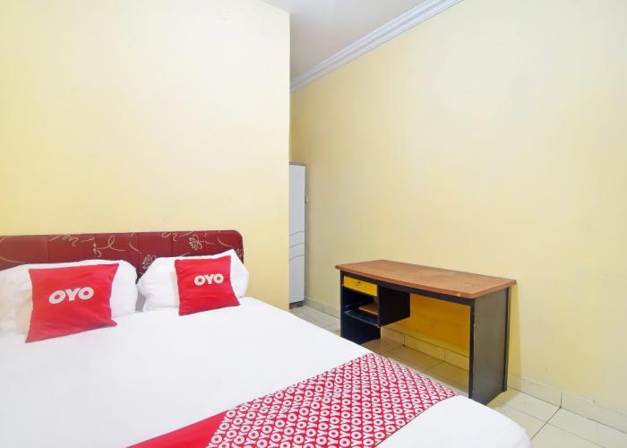 OYO 90463 A2b Guesthouse