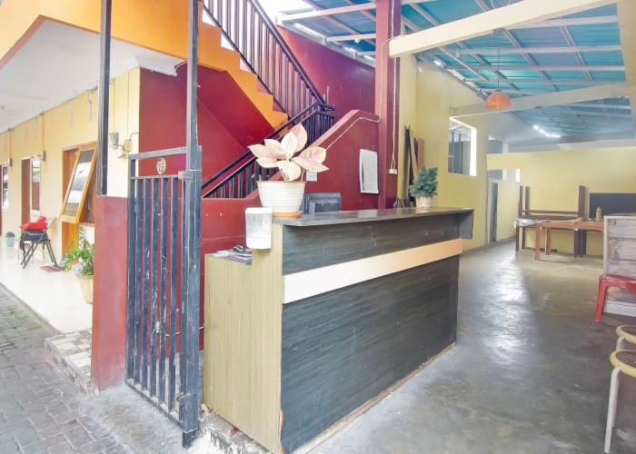 OYO 90463 A2b Guesthouse