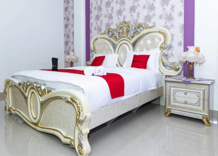 RedDoorz Premium @ Sea Residence Manado