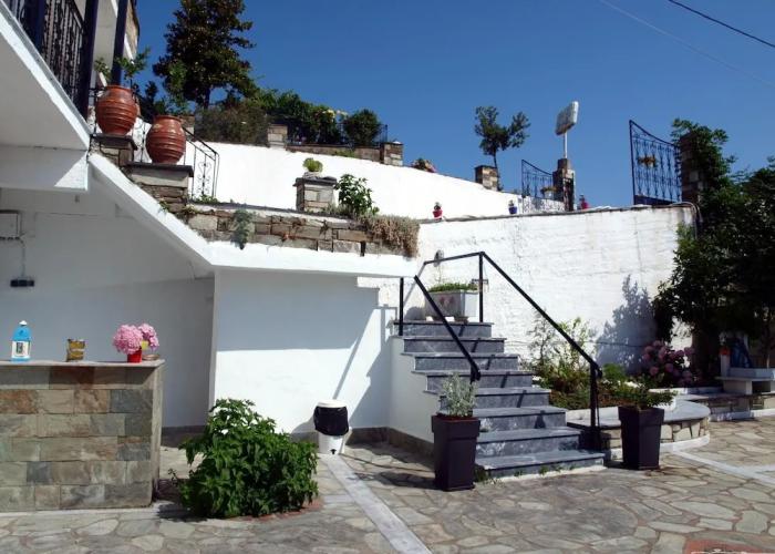 Paradeisos Double Room 1