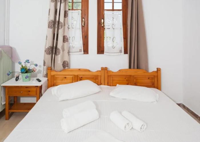 Paradeisos Double Room 1