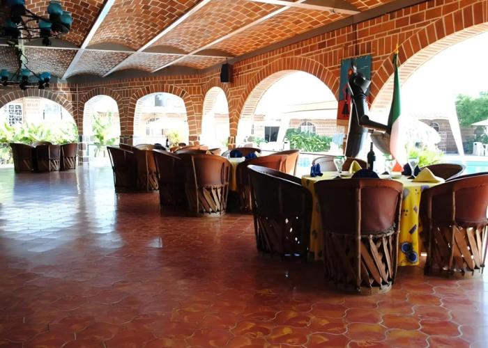 Mama Chuy Hotel & Villas