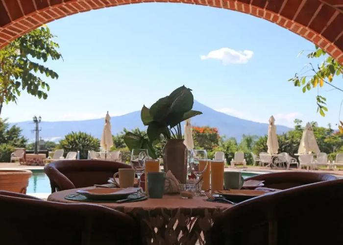 Mama Chuy Hotel & Villas
