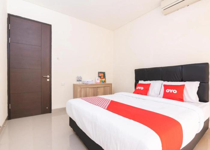 OYO 2001 Taman Dayu Villa Golf View