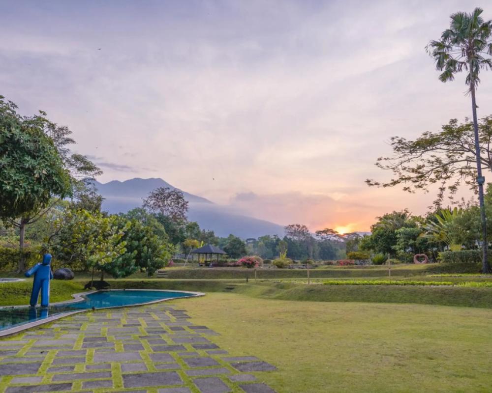 фото K Gallery Hotel