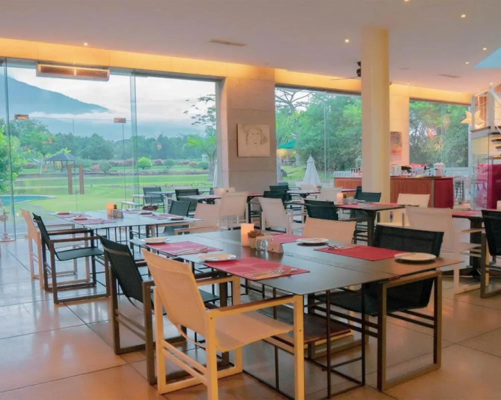 фото K Gallery Hotel