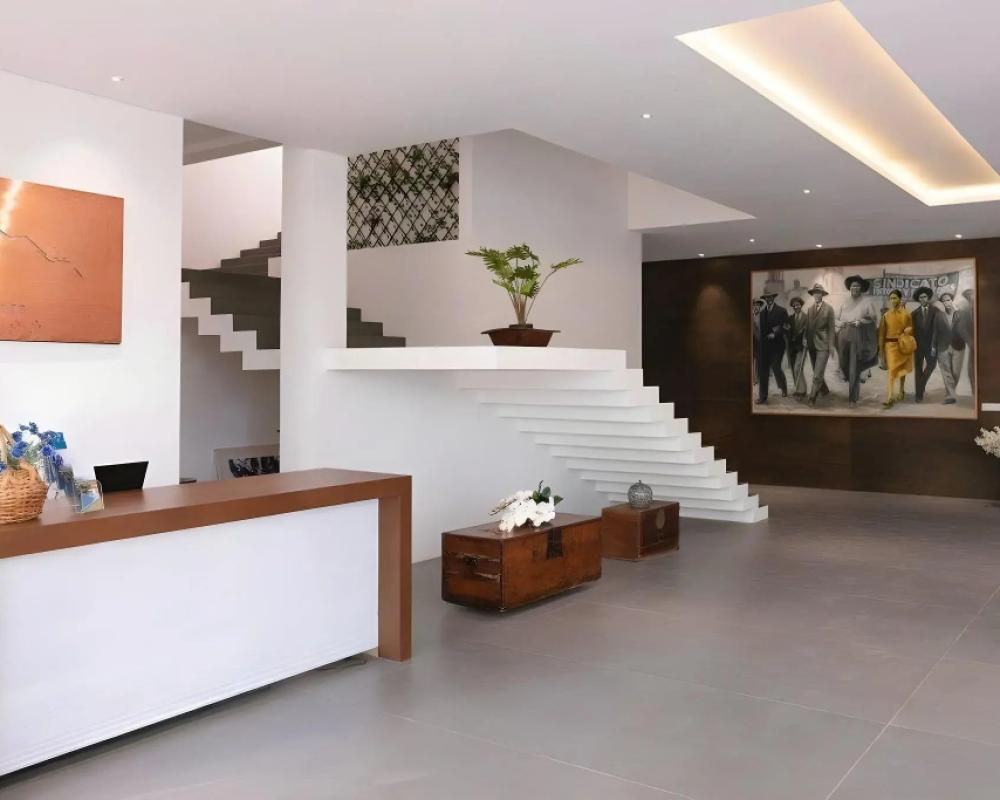 фото K Gallery Hotel