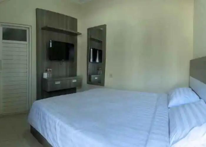 Crystal Inn