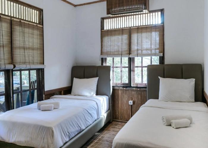 Menjangan Ecolodge