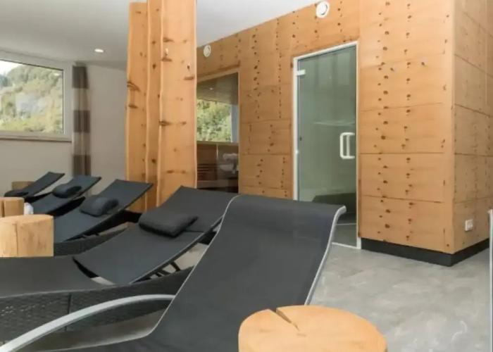 Majestic Apartment in Klosterle With Sauna on the Arlberg Met Terras