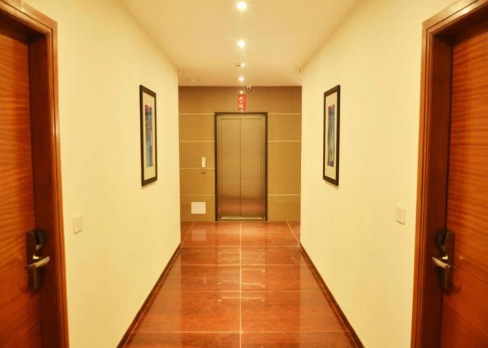 Mint Hotel Premia