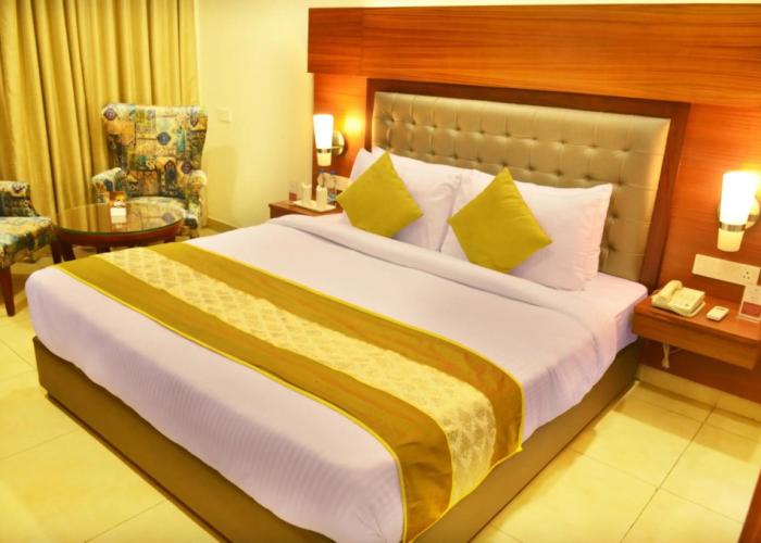 Mint Hotel Premia