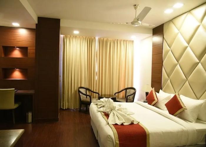 Hotel Mandarin Square