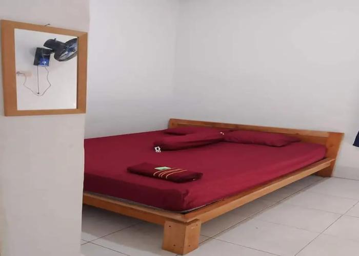 OYO Life 93015 Kos Anto
