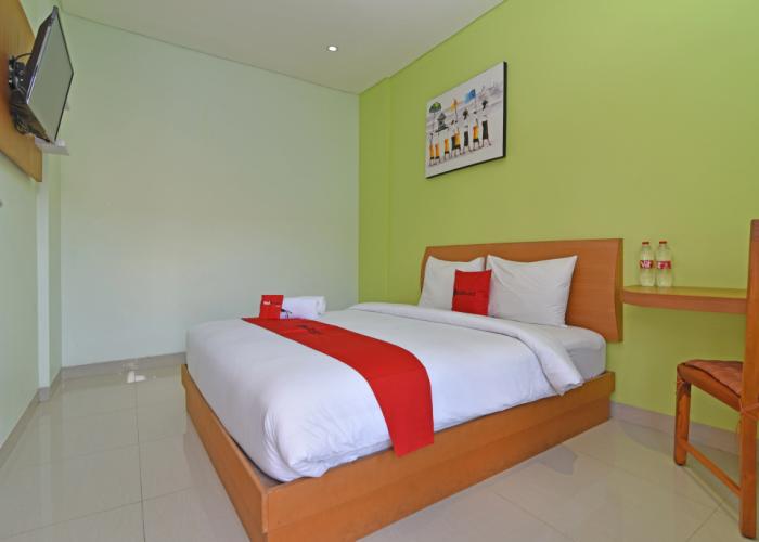 RedDoorz Plus @ Mahendradatta Denpasar
