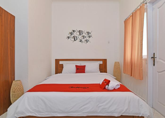 RedDoorz @ Jalan Gatot Subroto Denpasar