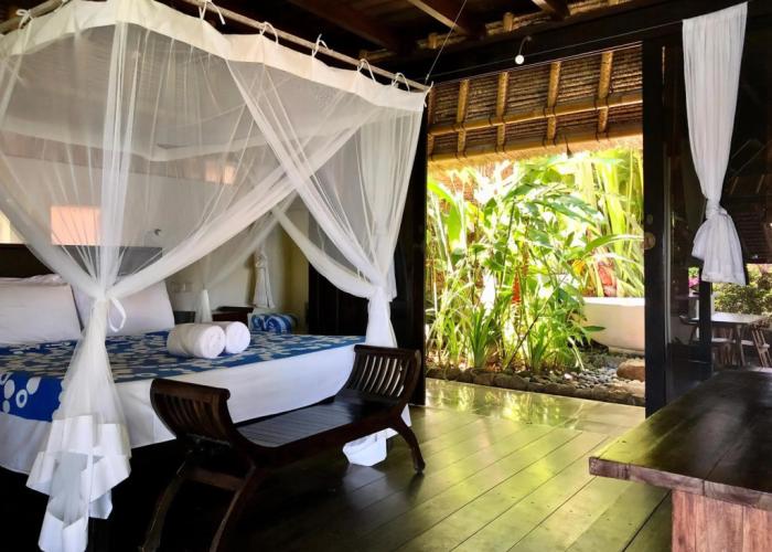 Bloo Lagoon Eco Village