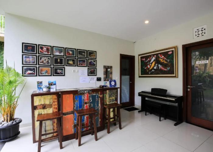 Dewi Villa Padangbai Hotel
