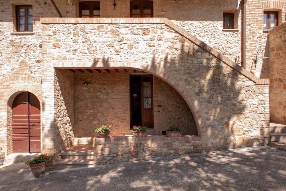 Azienda Agricola e Agriturismo Vallorsi