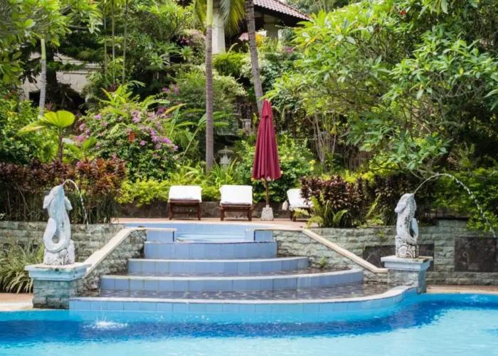 Gunung Paradis Retreat