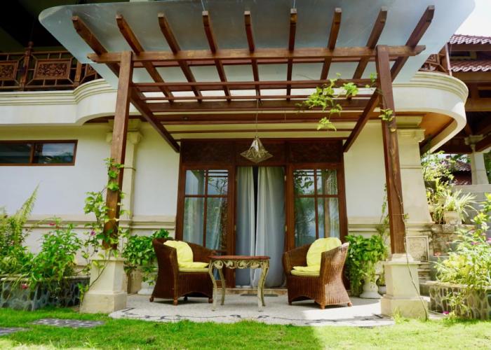 Gunung Paradis Retreat