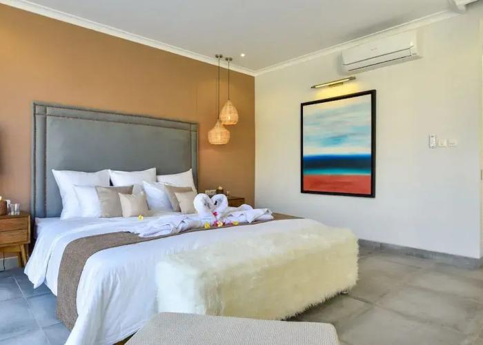Villa Lou