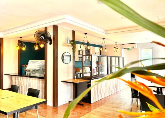 Behomy Corner 8 Lippo Karawaci