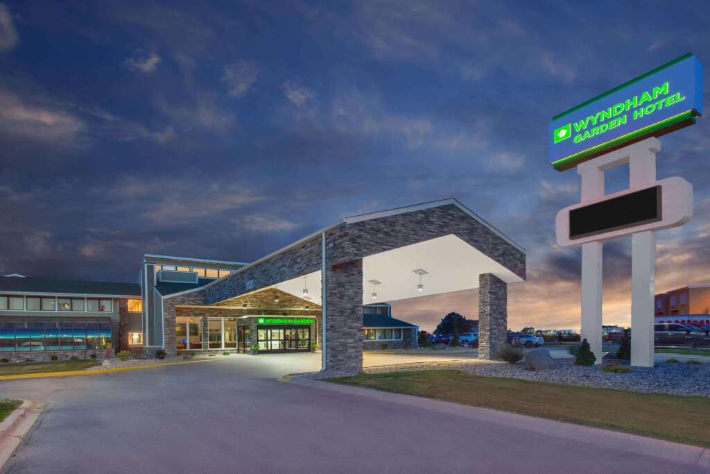 Wyndham Garden Fort Wayne