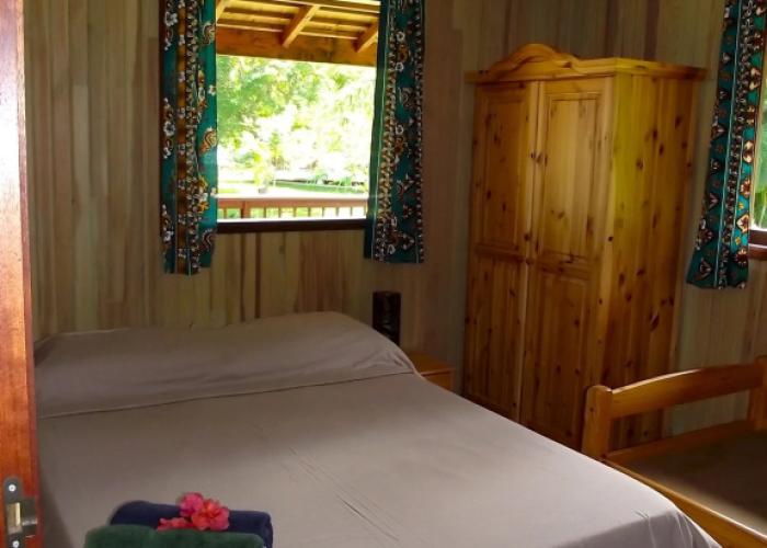 Vaianae Lodge