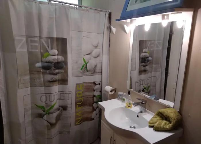 Fare Arana Moorea Guesthouse