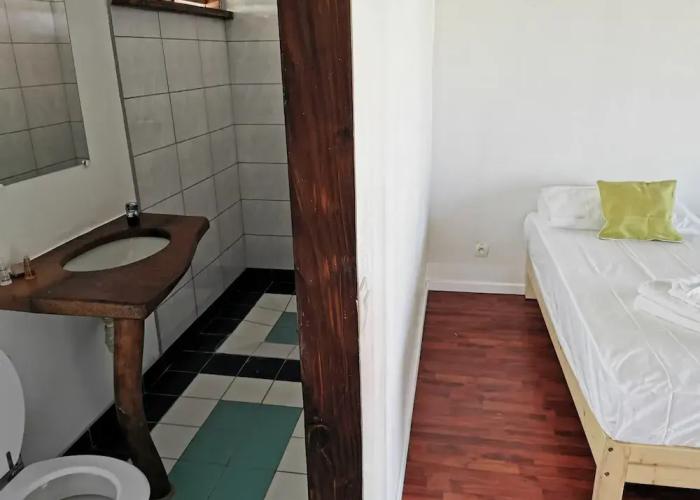 Aotera Guest House