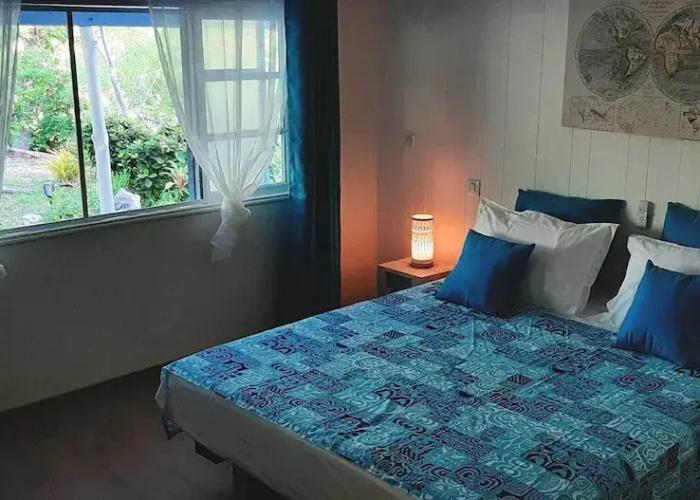 Moana Breeze Eco Lodge