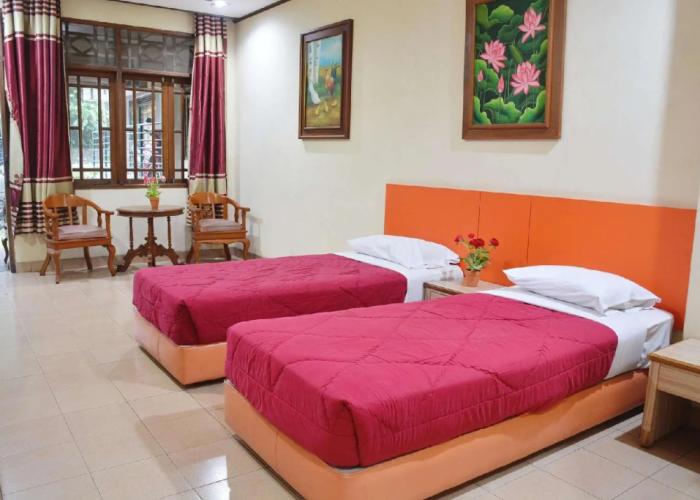 Taman Teratai Hotel