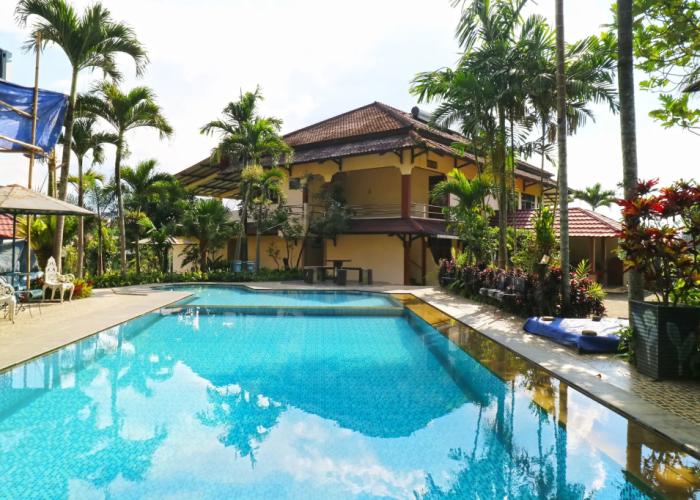 Villa Aries Biru