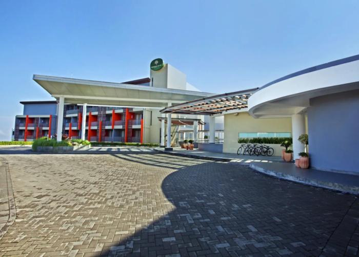 Pesona Alam Resort & Spa