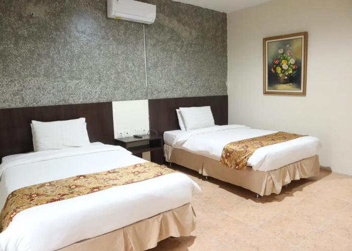 Grand Ussu Hotel & Convention