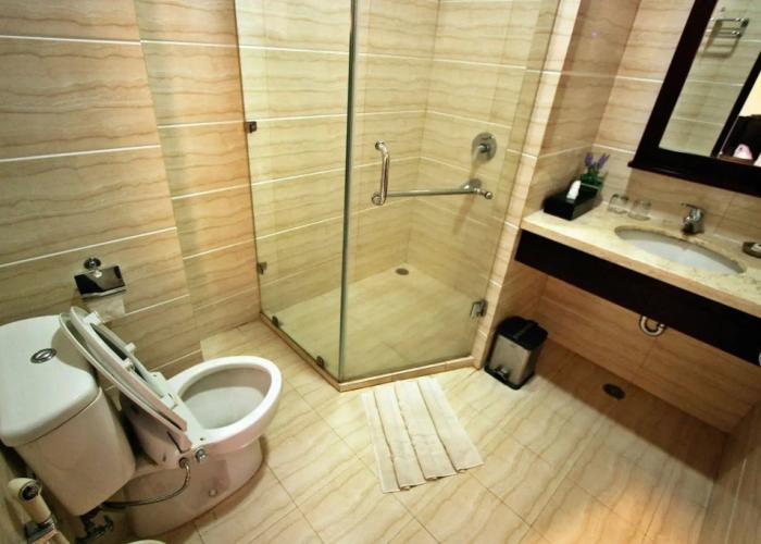 Grand Ussu Hotel & Convention