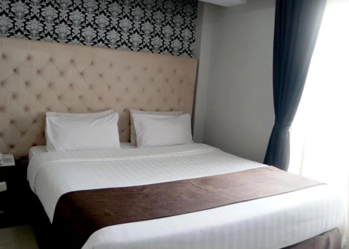 Rizen Premiere Hotel