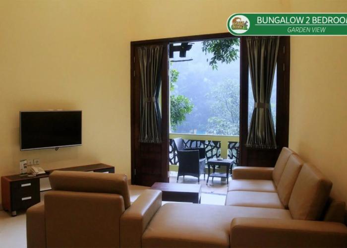 Taman Safari Lodge